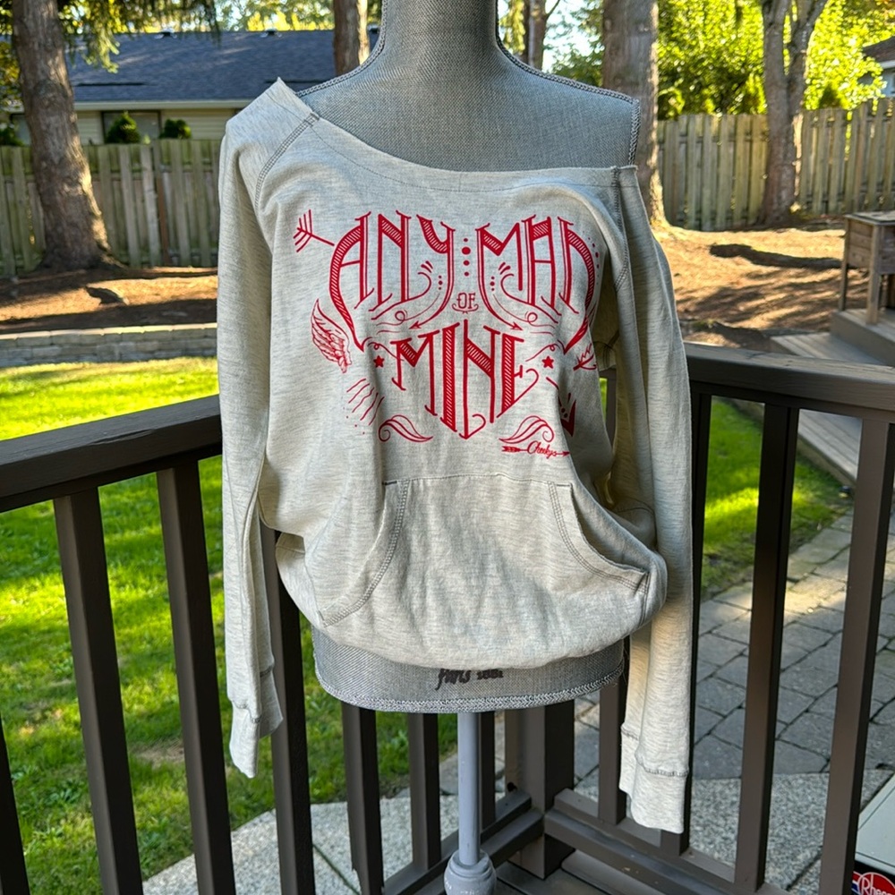 Cheekys brand country lyric off shoulder sweetheart pullover in size Medium NWT